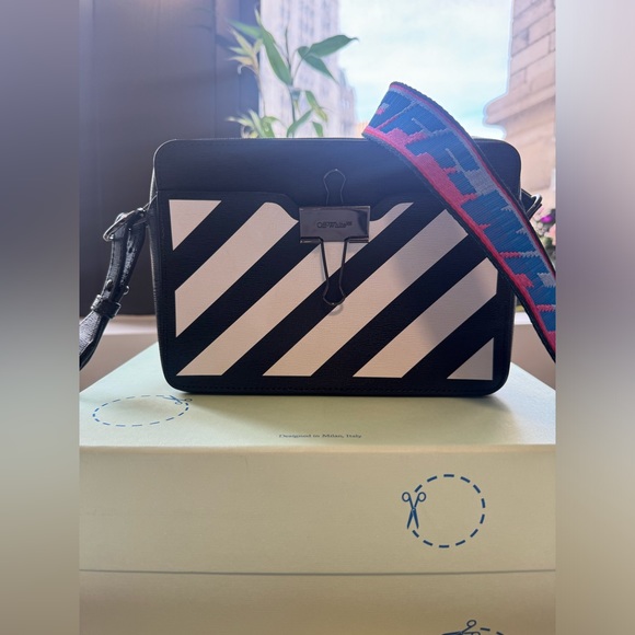 OFF-WHITE Diag Crossbody Camera Bag Black/White Convertible Belt Bag Fanny Pack - Picture 4 of 15